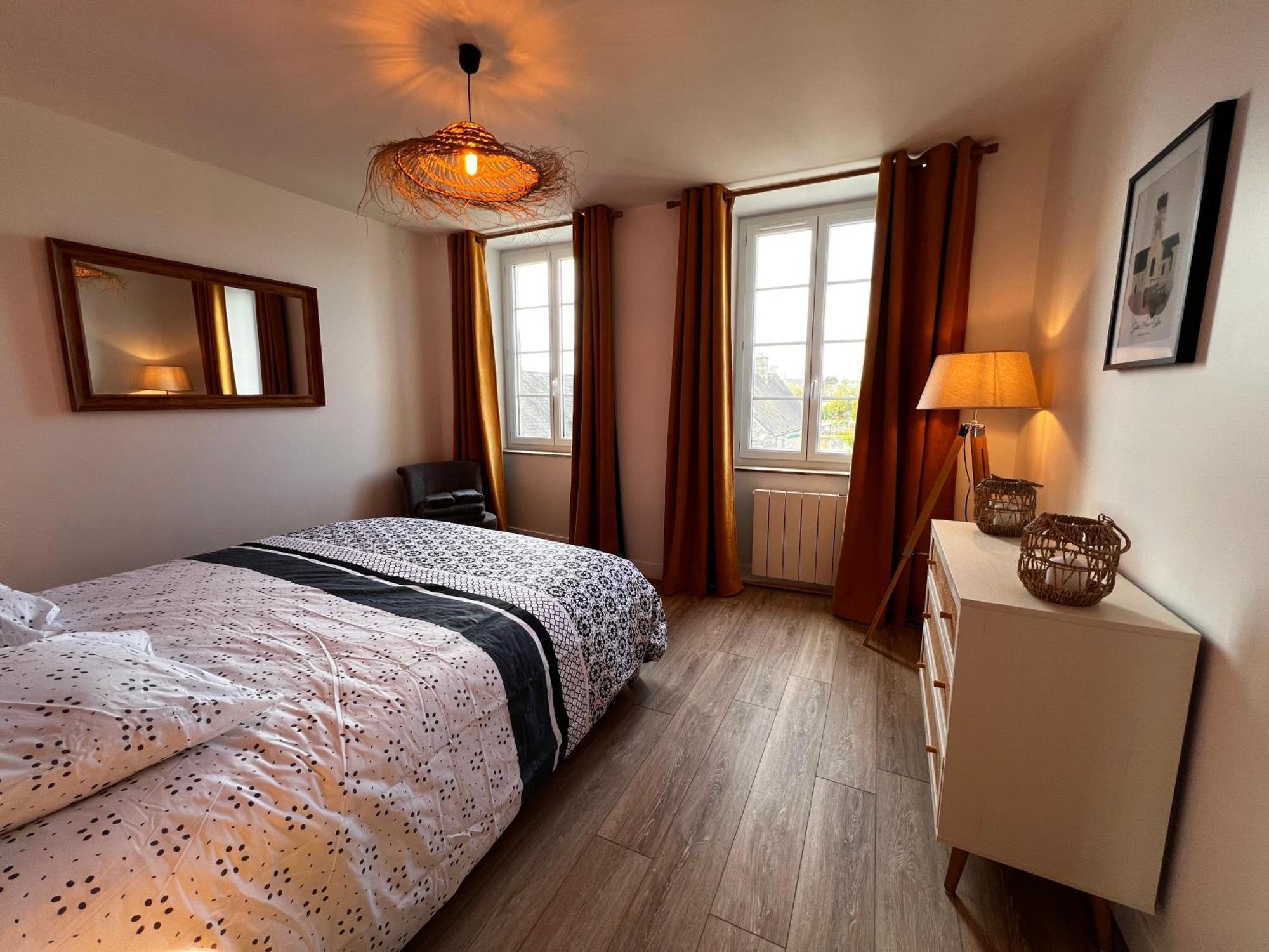 Appartement Gordon Smith, En Plein Centre, 4 Pers Sainte-Mere-Eglise Exterior foto